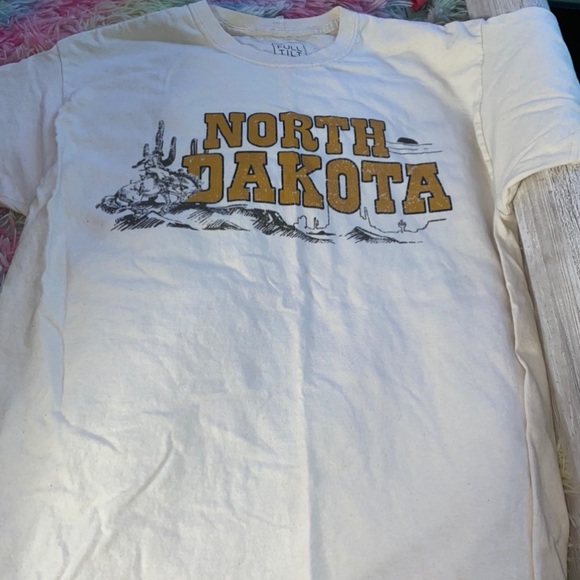 Tilly’s - Picture 1 of 3